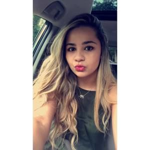 Meet your Posher, Natalia